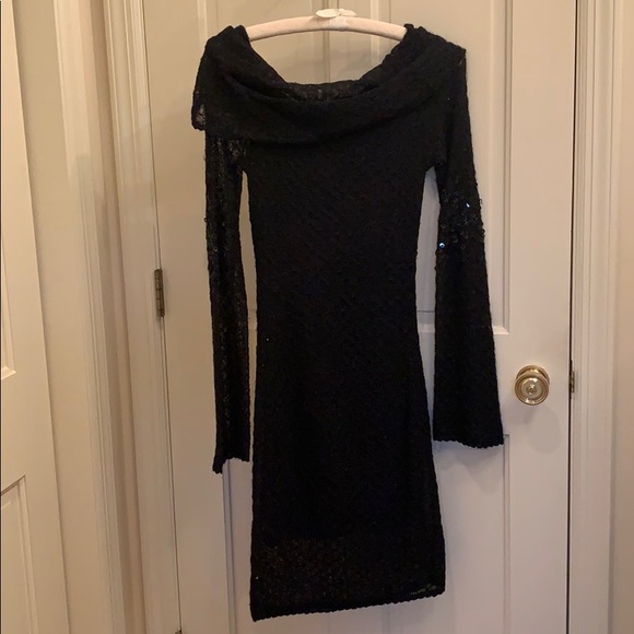 Dress - Picture 4 of 8